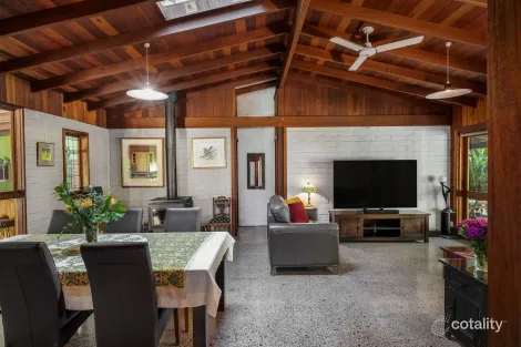 Property photo of 16 Tibouchina Close Bellingen NSW 2454