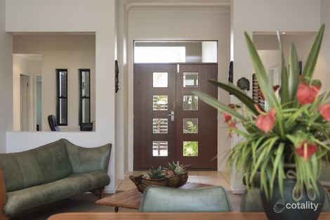 Property photo of 4 Backhousia Crescent Sinnamon Park QLD 4073