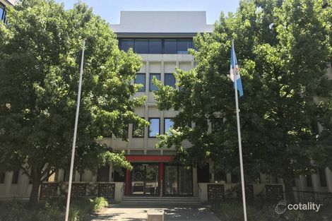 2/11 National Cct, Barton, ACT 2600