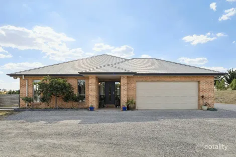 100 Zouch Rd, Yass, NSW 2582