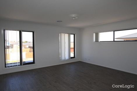 Property photo of 27 Durlston Street Point Cook VIC 3030