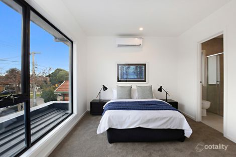 Property photo of 1/166 Rathcown Road Reservoir VIC 3073