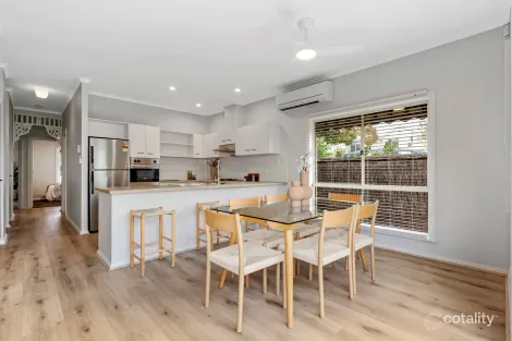 Property photo of 2 Sandpiper Chase Mawson Lakes SA 5095