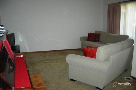 Property photo of 1/10 Portree Street Macleod VIC 3085