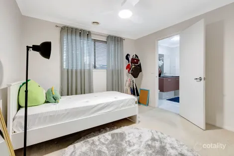 Property photo of 5 Eleni Place Tarneit VIC 3029