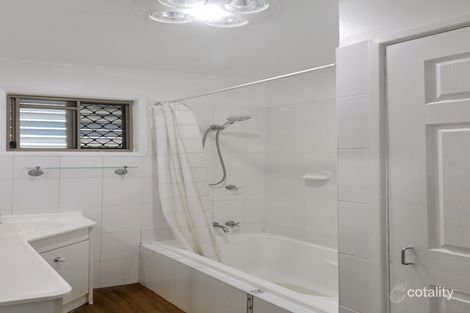 Property photo of 2 McLeod Street Basin Pocket QLD 4305