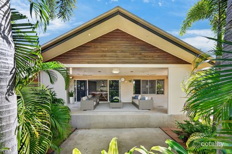 27 Shutehaven Cct, Bushland Beach, QLD 4818