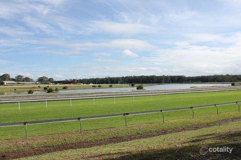 Property photo of 27 Lawson Crescent Taree NSW 2430