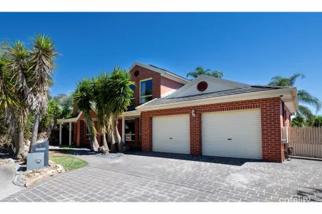Property photo of 6 The Court Wodonga VIC 3690