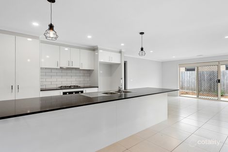 Property photo of 246 Evans Road Cranbourne West VIC 3977