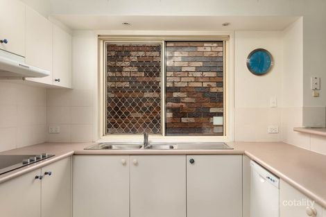 Property photo of 10 Wentworth Close Forest Lake QLD 4078