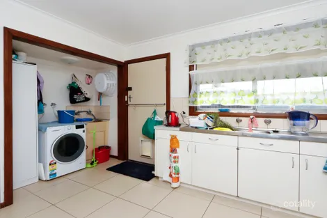 Property photo of 2/2 Weir Street Sale VIC 3850