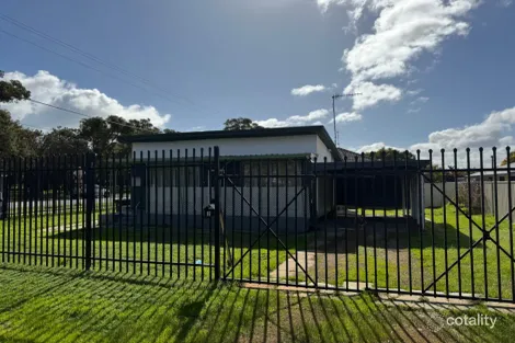 Property photo of 2 Fifth Avenue Mandurah WA 6210