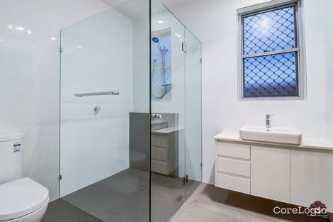 Property photo of 22 Napier Street St Lucia QLD 4067