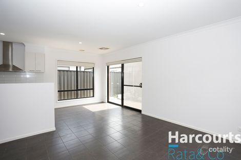 Property photo of 11 Elmhurst Road Wollert VIC 3750