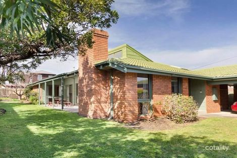 49 Gleneagles Ave, Mornington, VIC 3931