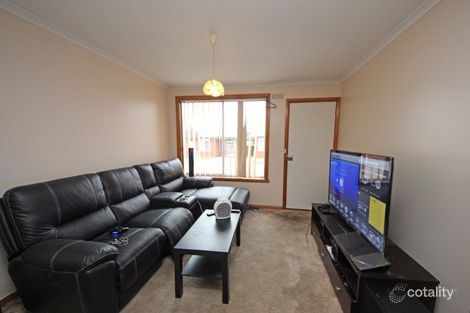 Property photo of 2/6 Katoomba Crescent Montrose TAS 7010