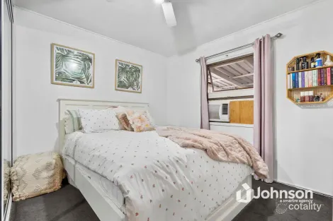 Property photo of 24 Cascade Street Raceview QLD 4305