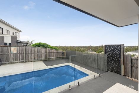 18 Oxenham Cct, Augustine Heights, QLD 4300