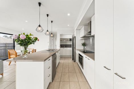 Property photo of 18 Oxenham Circuit Augustine Heights QLD 4300