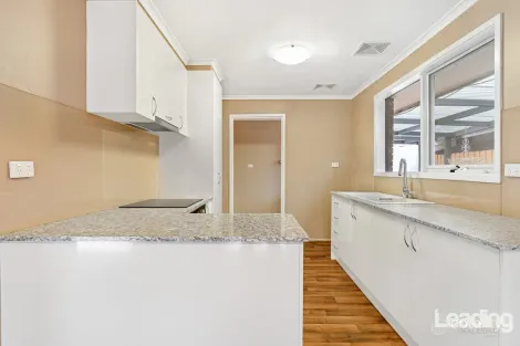 Property photo of 44 Deakin Street Sunbury VIC 3429