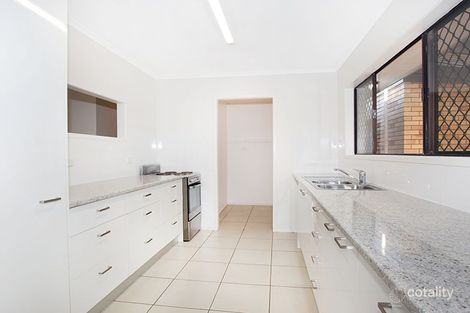 Property photo of 17 Aroona Avenue Buddina QLD 4575