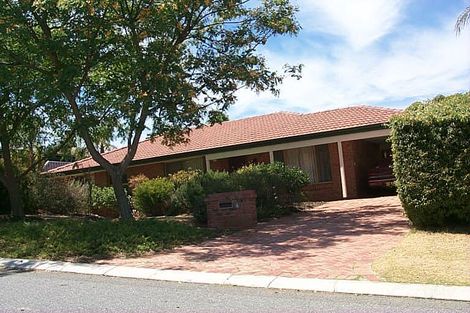 8 Gairloch Pl, Joondalup, WA 6027