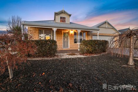 Property photo of 104 Cook Street Drouin VIC 3818