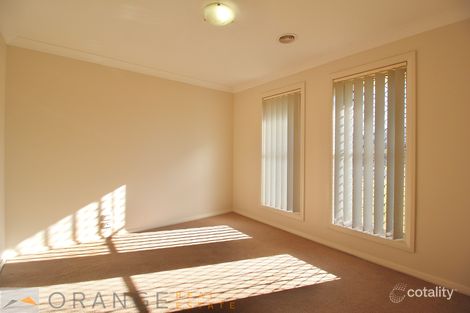Property photo of 43 Melaleuca Way Orange NSW 2800