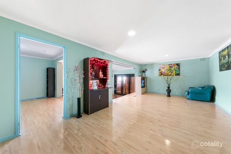 Property photo of 102 Somerset Drive Dandenong North VIC 3175