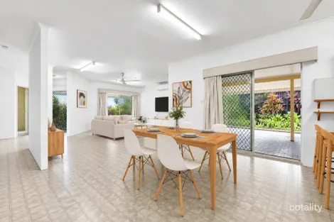 Property photo of 2 Bounty Close Bentley Park QLD 4869