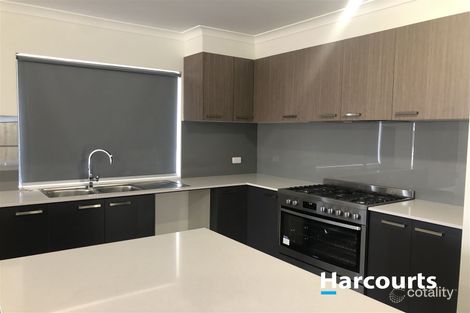 Property photo of 7 Oates Place Aintree VIC 3336