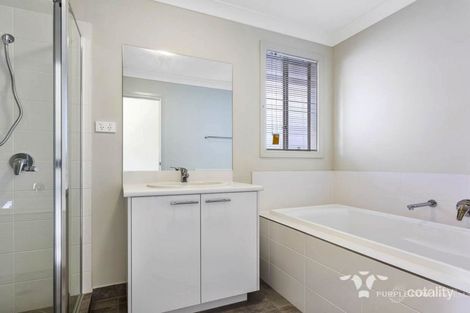 Property photo of 15 Cairo Way Spring Mountain QLD 4300