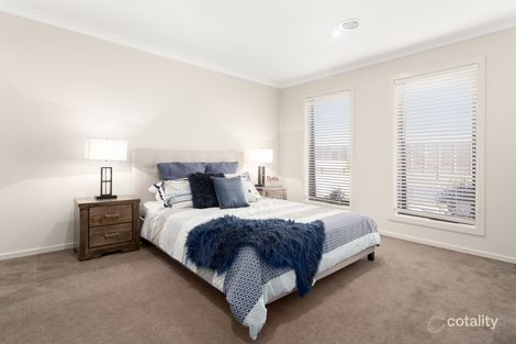 Property photo of 22 Cumberland Drive Pakenham VIC 3810