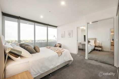 Property photo of 1004/80 Lorimer Street Docklands VIC 3008