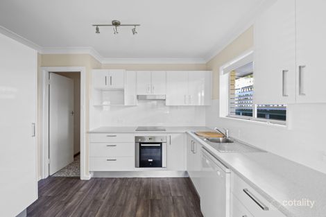 Property photo of 14 Bayside Drive Green Point NSW 2251