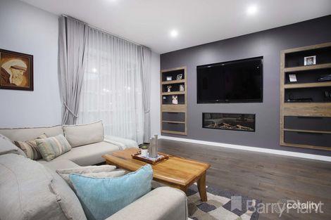 Property photo of 8 Murray Court Greenvale VIC 3059