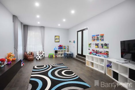 Property photo of 8 Murray Court Greenvale VIC 3059