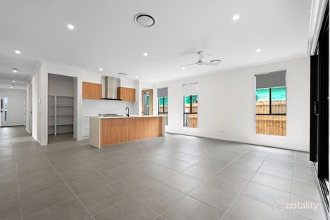 Property photo of 38 Pinnacles Street Yarrabilba QLD 4207