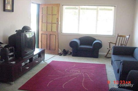 Property photo of 15 Waikanda Crescent Whalan NSW 2770