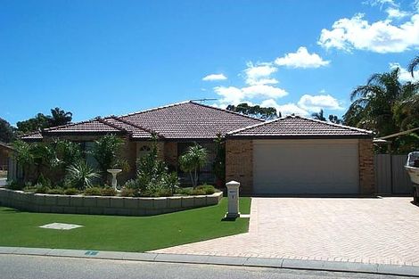 Property photo of 1 Hoylake Court Connolly WA 6027