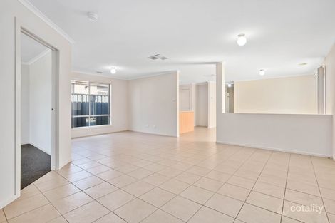 Property photo of 3 Hermitage Parade Derrimut VIC 3026