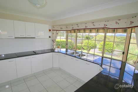 Property photo of 7 Lovat Brae Court Banora Point NSW 2486
