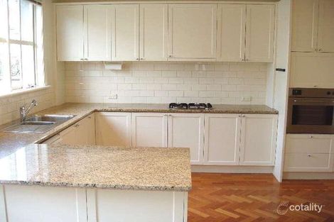 Property photo of 16 Tower Court Armadale VIC 3143