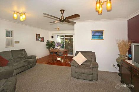 Property photo of 19 Camellia Circle Woy Woy NSW 2256