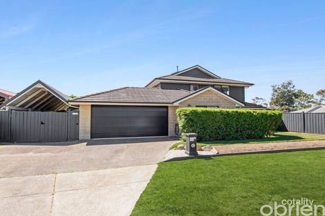 143 Clarendon Dr, Somerville, VIC 3912