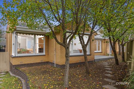 9 Central Ave, Manifold Heights, VIC 3218