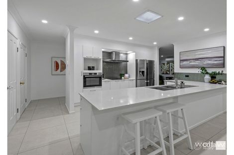 Property photo of 3 Malparara Place Carseldine QLD 4034