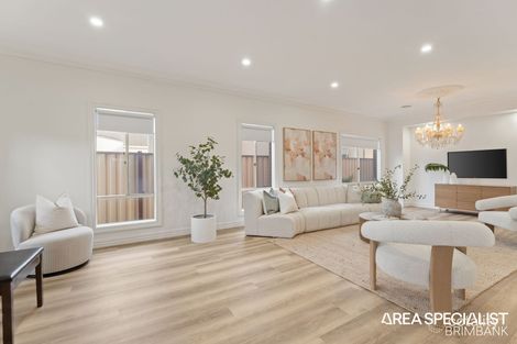 Property photo of 2 Parklea Avenue Cairnlea VIC 3023
