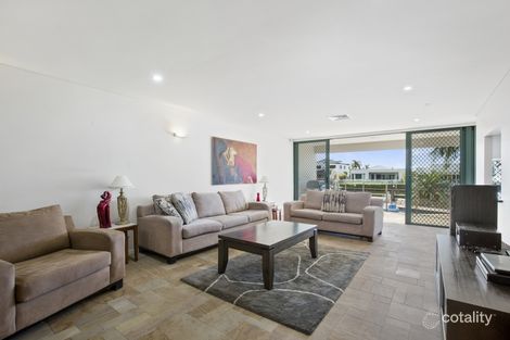 Property photo of 11 Binda Place Bundall QLD 4217